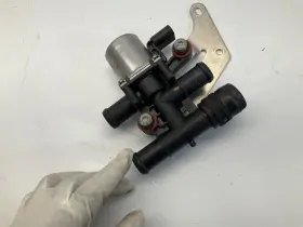 4M0819067M PORSCHE Heater Solenoid Control Valve Cayenne #3