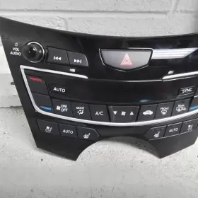 79610TJBA11ZA ACURA Temperature Control Automatic Rdx #3