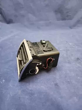 4E0820952 AUDI Front Right Center Dash Air Vent A8 D3 B2 #2