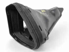 4G0129624J AUDI Hose Tube Pipe Air Box Intake Cleaner Duct S7