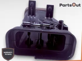4H1819354A AUDI Front Right Dash Air Vent Housing A8 S8