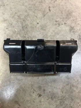 8K0819513B AUDI Joint Connector Air Separator Duct A4 S4