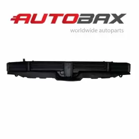 5A29C48 BMW Front Lower Routing Radiaor Air Duct X5