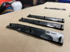 64111359611 BMW Cover E24