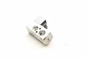 64119287282 BMW Ac Expansion Valve I3 #3