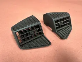 64221854033 BMW Ac Air Vent Left Right Dash E12 528I 530I #3