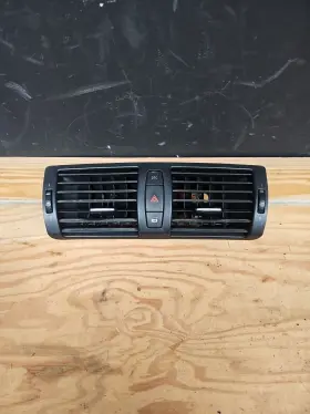 64227059189 BMW Dash Board Air Vent Center E82 E88 128I 135I #2