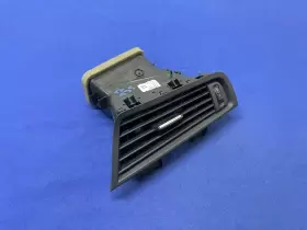 64229166884 BMW Front Right Passenger Dashboard Ac Grille F10 #2