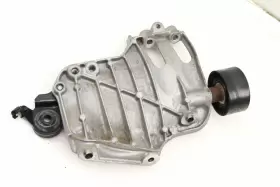 64557585167 BMW Xdrive Ac Compressor Mount Bracket 640I #2