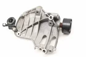 64557585167 BMW Xdrive Ac Compressor Mount Bracket 640I