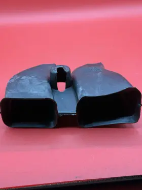 7063335 BMW Air Vent Channel Duct 550I E60