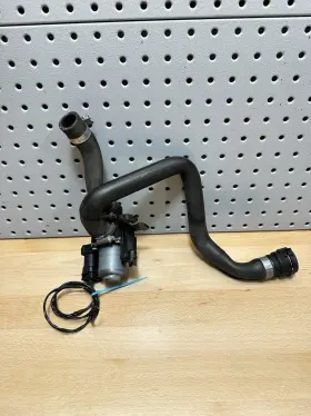 8375443 BMW Heater Control Water Valve Hoses Z3 E36