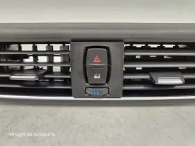 9317945 BMW Dash Front Central Air Vent Hazard Light Lock F22 #3