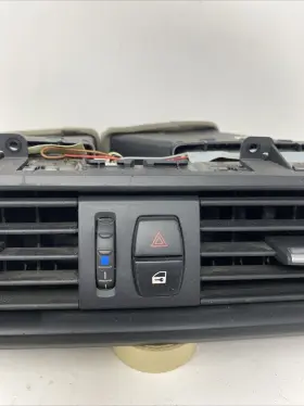 F49192897 BMW Dashboard Center Air Vents F10 F11 #3