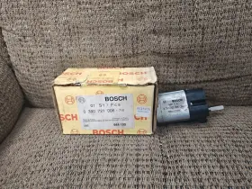 0390721006 BOSCH Heater Valve F355 Ferrari
