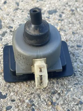 64111369828 BOSCH Interior Temperature Sensor Inside E28 E24