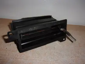 1607062 CADILLAC Dash Vent Control Ac Heat Air Duct Seville