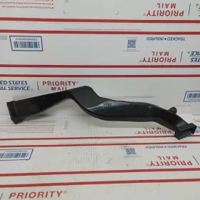 25726439 CADILLAC Sts Right Window Defrost Hvac Air Duct