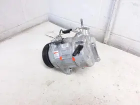 86792413 CADILLAC Ac Compressor XT6 #2