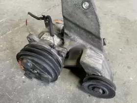 18-10158 CARRIER Ac Compressor Reefer #3