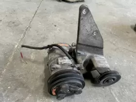 18-10158 CARRIER Ac Compressor Reefer