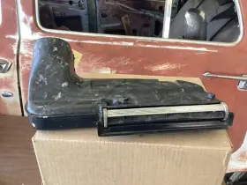 3919553 CHEVROLET Interior Center Vent Impala