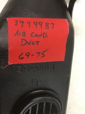 3949987 CHEVROLET Lh Duct Corvette