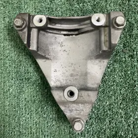 55577158 CHEVROLET Sonic Auto Ac Compressor Holder Bracket