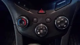 655.GM1H20 CHEVROLET Sonic Temperature Control