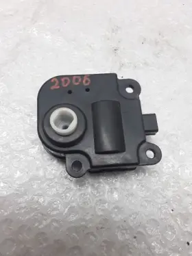 685.GM1C06 CHEVROLET Heater Blend Door Actuator Motor #3