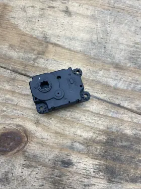 84152568 CHEVROLET Hvac Ac Heater Flap Servo Door Actuator #2