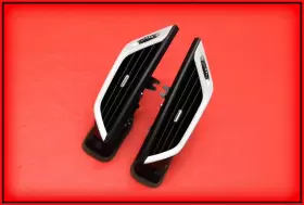 20914767 CHEVROLET / GMC Lh Rh Center Dash Ac Vents Terrain #2