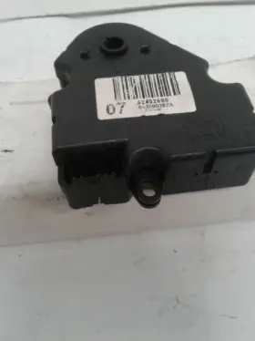 62402588 CHEVROLET TRUCK Ac Heater Blend Door Actuator Tahoe #3