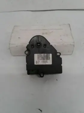 62402588 CHEVROLET TRUCK Ac Heater Blend Door Actuator Tahoe