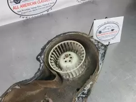 SUBCHEV25 CHEVROLET TRUCK Heater Box Suburban #3