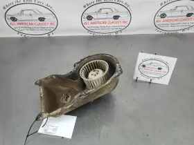 SUBCHEV25 CHEVROLET TRUCK Heater Box Suburban