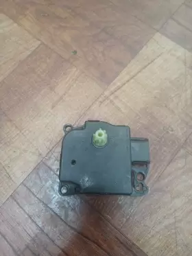 CP903002 CHRYSLER Air Flap Motor Actuator Town Country #3
