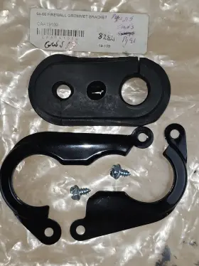 CAA19109 CLASSIC AUTO AIR Firewall Grommet Bracket Ford