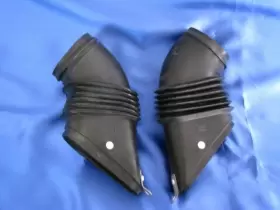 62591-E4100 DATSUN NISSAN Air Ducts Vents Underhood 240Z