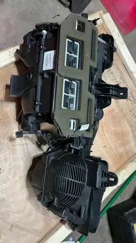 68340550AA DODGE Charger Ac Hvac Climate Heater Blower Box