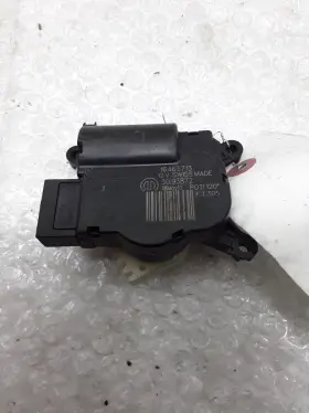 685.CH2D13 DODGE Heater Flap Blend Door Actuator Dart