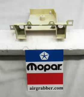 3431571 DODGE PLYMOUTH Charger Runner Heater Control Housing