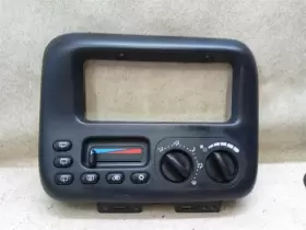 655-01525 DODGE TRUCK Temperature Climate Control Ac Heated