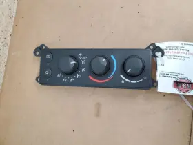 655-01620A DODGE TRUCK Temperature Control Ac Heated Glass
