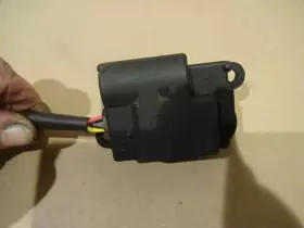 124037 FERRARI Testarossa Ac Actuator Lhd #3