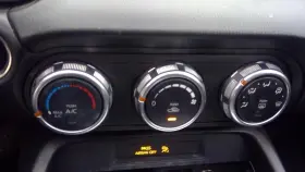 124SPIDER FIAT Temperature Control