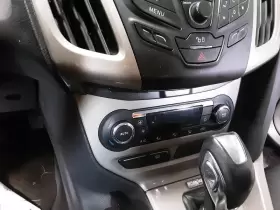 655-02459 FORD Temperature Control Automatic Focus