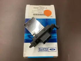 Ford 8s4z-18591-a New Oem 2008 2009 2010 2011 Focus Se Blower Motor Resistor