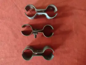 15151-2 FORD Heater Hose Clamps Brackets #2