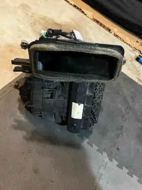 BK3Z-18D283-Q FORD Rear Passenger Ac #2